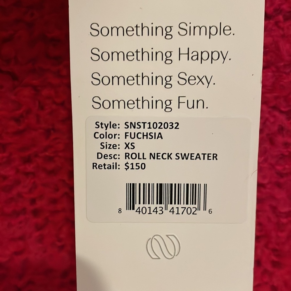 NWT Something Navy Fuchsia Roll Neck Sweater in size XS - Picture 5 of 8